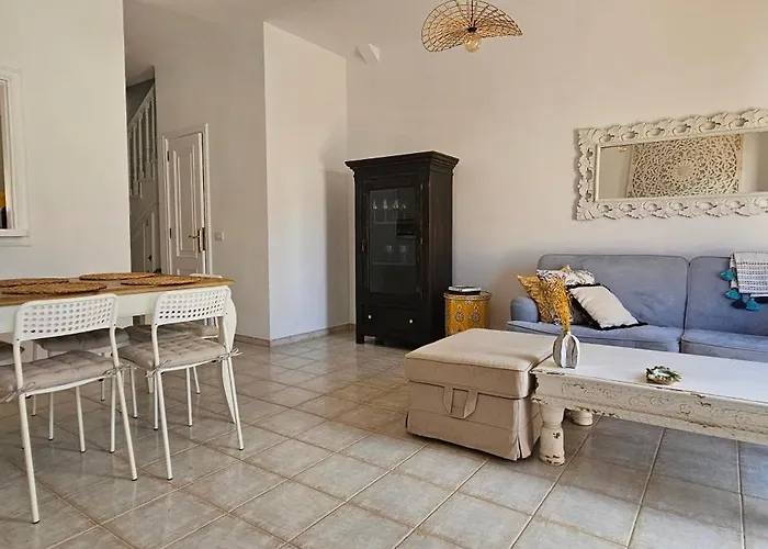 Casa Leocadia Tenerife 펜션 *